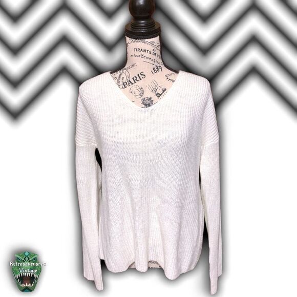 Y2k White Knit “Party In The Back” Red Velvet Bow Open Back Sweater, Size Large - Picture 3 of 7